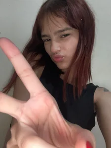 MelodyMansson Good morning, sweetheart ☀️✨ From 8:30 a.m. to 3:30 p.m. I’ll be live, waiting to wrap you in my cha Pic