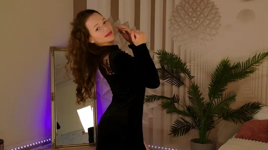 Anna_MonAmour Beauty in a black dress slika 6