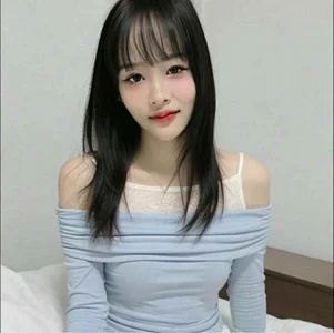 zghn88の新人二号女主小萝莉New Actress No. 2の 6枚の写真