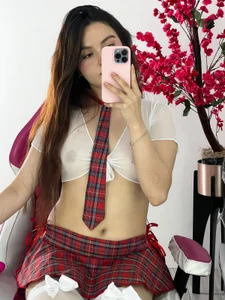 Chloe_dolly Sexy schoolgirl 😋🔥 зображення 3