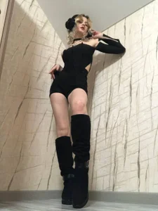 jenny_bunny_ Fave goth outfit Pic 7