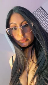 Amber_gold_ A glance says a thousand things 사진