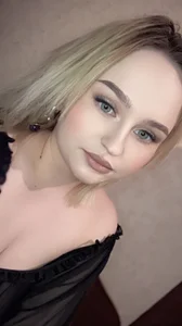 Bella_Evansss1Public Bild 4