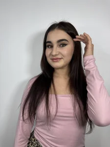 Public de DanicaDecaprio  2 Imagens