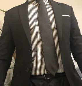 Suit_at_play Public Pic 8