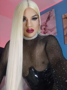 Public de Missisabella_  9 Imagens