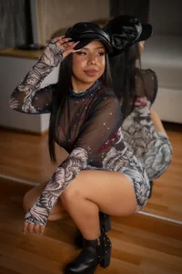 DafneMillers Petite Foto 3