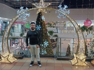 KalethBigDick Navidad Pic 9