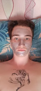 MR_EDVARD I'm making a rejuvenating face mask টি ছবি