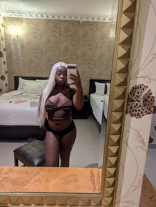 More Jadera🥰 de thejaderavixen Foto 4