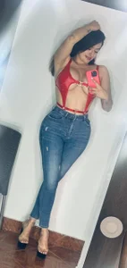 samantha_foxyy Public Pic 3