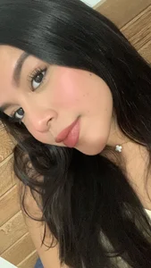 Clara4w Public Pic 2