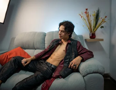 alexander-lacos Public Pic 3