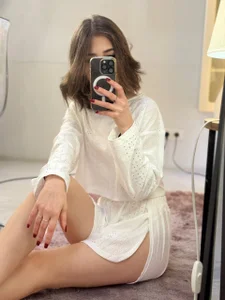 HaIinaDifabio Mirror Vibe" ✨ Immagine  5