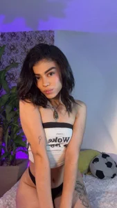 AmberMoss_ Public Pic 2