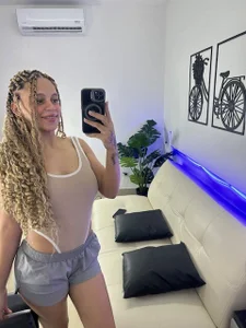 nobodyknows01 MY GIRLS! Pic 2