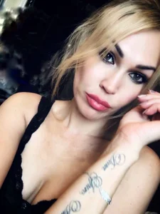 LilithMiles's nice to meet you Sex Photo 4