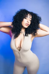 Millie_Volturi Public Billede 3