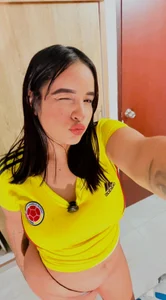 MADE IN COLOMBIAAAAAAAAA de AllisonCherris Foto 2