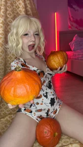 B_EvaのHAPPY HALLOWEEN!の 2枚の写真