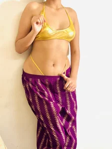 Anaya77 Golden vibes Pic 3