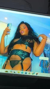 KAROL-SCOTT 🎬 Foto 4