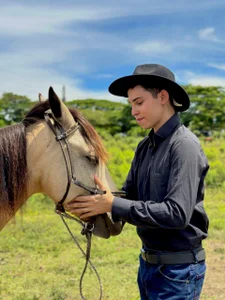 Dannyswiftt COWBOY MODE: ON 🤠🌵 Pic 4