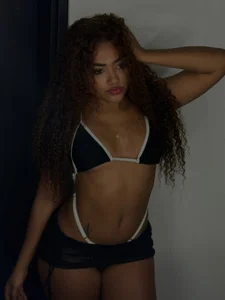 Missdionne_curly Public зображення