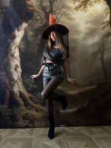 AlexaVee_ kullanıcısının Witching Hour albümü -  5 fotoğraf