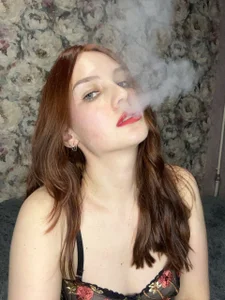 stayhomegirl Public Pic 3