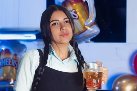 Larabrooks Let's celebrate ktoberfest together! Immagine  3