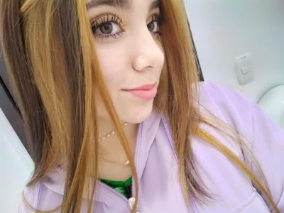 emily__r_ Public  4. fénykép