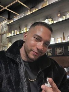 FreszXのNoche 🌙 de bebidas 🍸 🤩🤩🌙の 3枚の写真