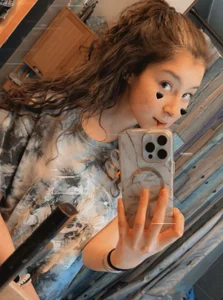 bbygrl2069 Welcome to my life Pic 2