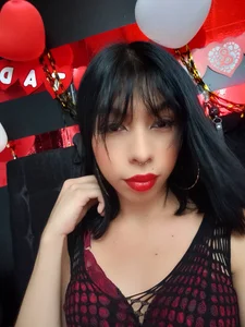 Marily_Daniela_ Red like roses зображення 6