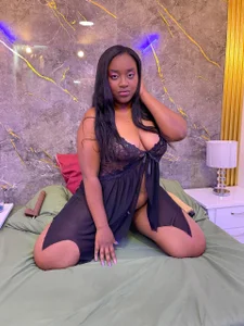 JORDAN_MOOR MY SEXY SIDE Pic 4