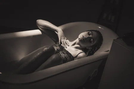 LiaSalvatore: Classic ( 4 фото)