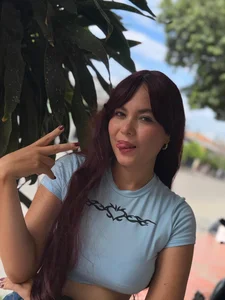 BEATIFUL de rapunzel069  4 Imagens