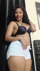 Brownskin_girlie Public 사진 2