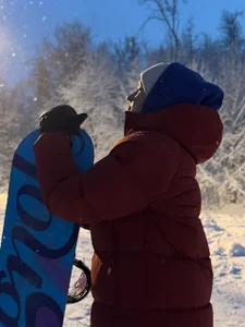 MinaMancilla snowboarding Foto 5