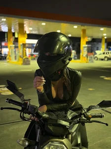 Nicolle_foxy Public Pic 5