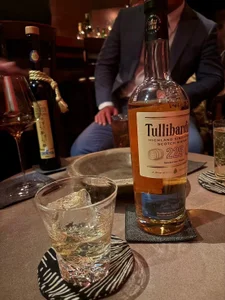 Public de yarimakuri_syacho999  5 Imagens