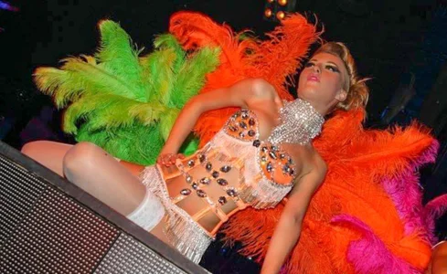 LilouKat Public Pic 2