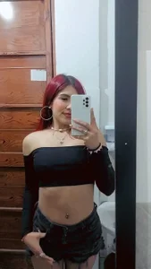 soy_sarah_ ✨ "Sweet temptation with a mischievous touch." รูป  4