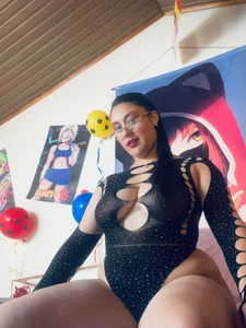 CristalZafiro 💄 Your fantasy begins here💋  3টি ছবি