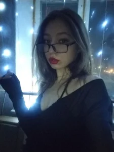 NaughtyLexieのPublicの 2枚の写真