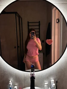 LaveraMeling The morning begins not with coffee, but with a smile in the mirror! Pic 4