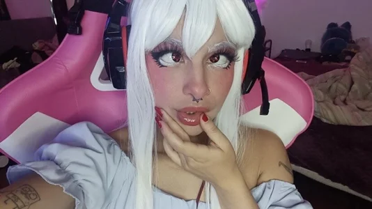 Larah_bell_uwu First album . fénykép
