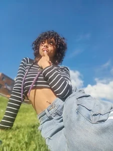 Lunakellerr Day of loving the sun and your essence 🌞😈 Foto 6
