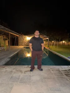 DominicVeinssaire libre Bild 5